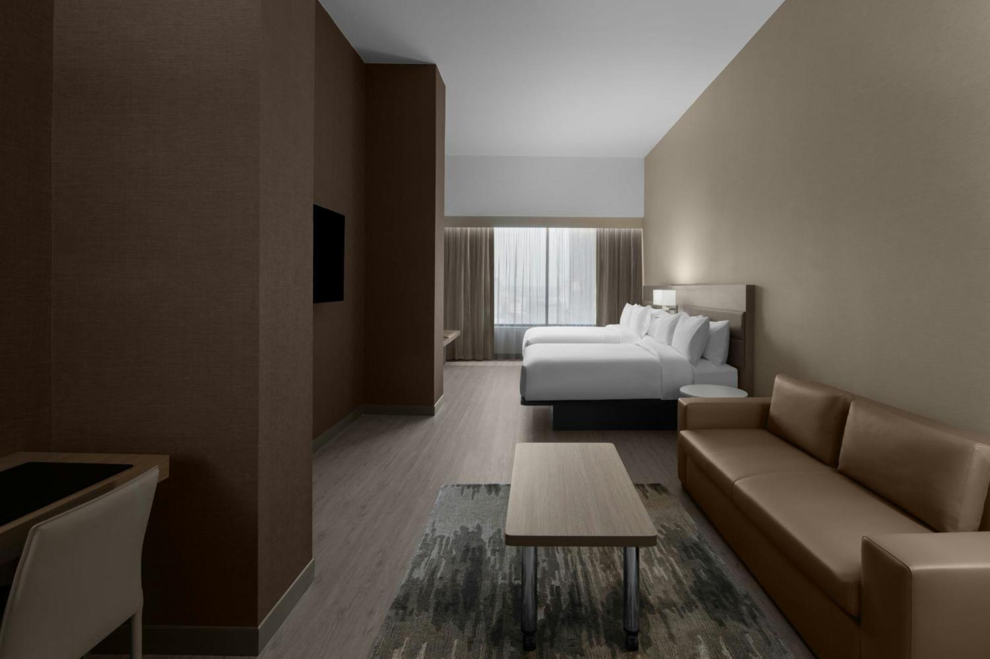 Ac Hotel By Marriott San Antonio Riverwalk Exterior photo